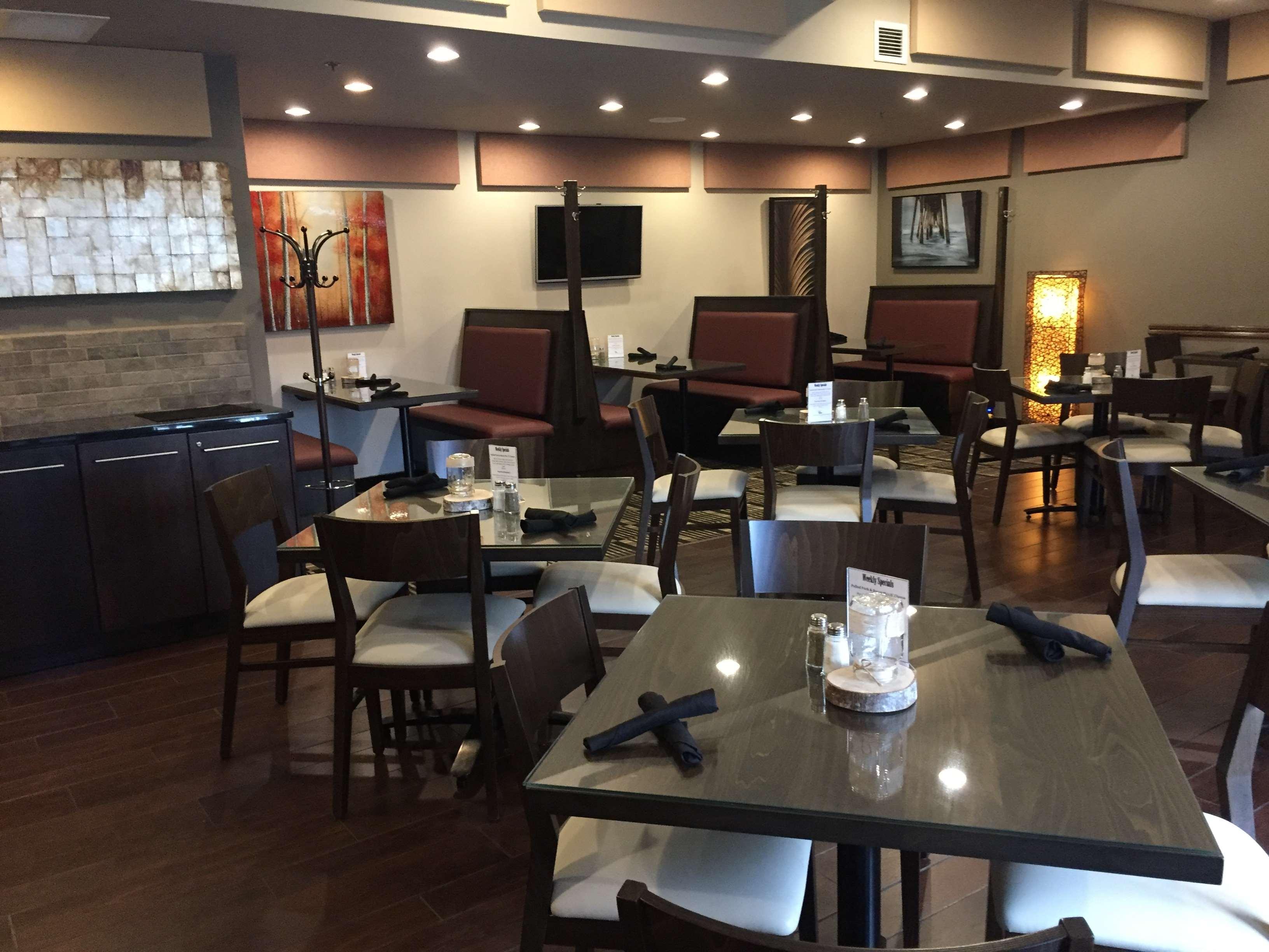Best Western Plus Bridgewater Hotel & Convention Centre Extérieur photo