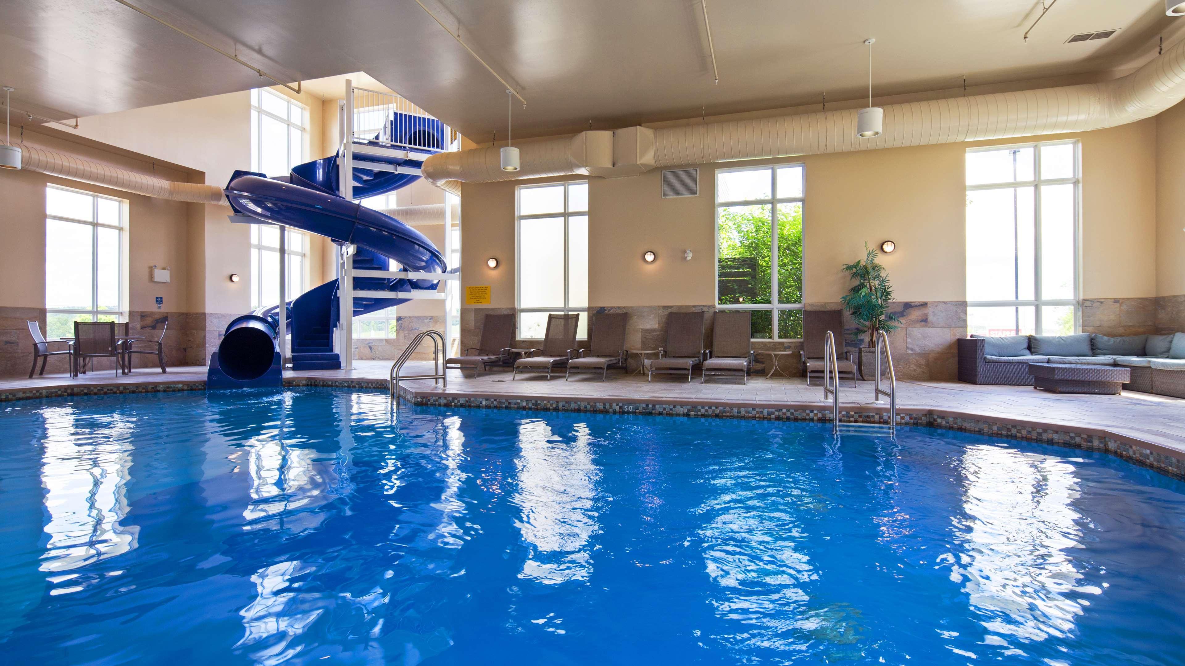 Best Western Plus Bridgewater Hotel & Convention Centre Extérieur photo