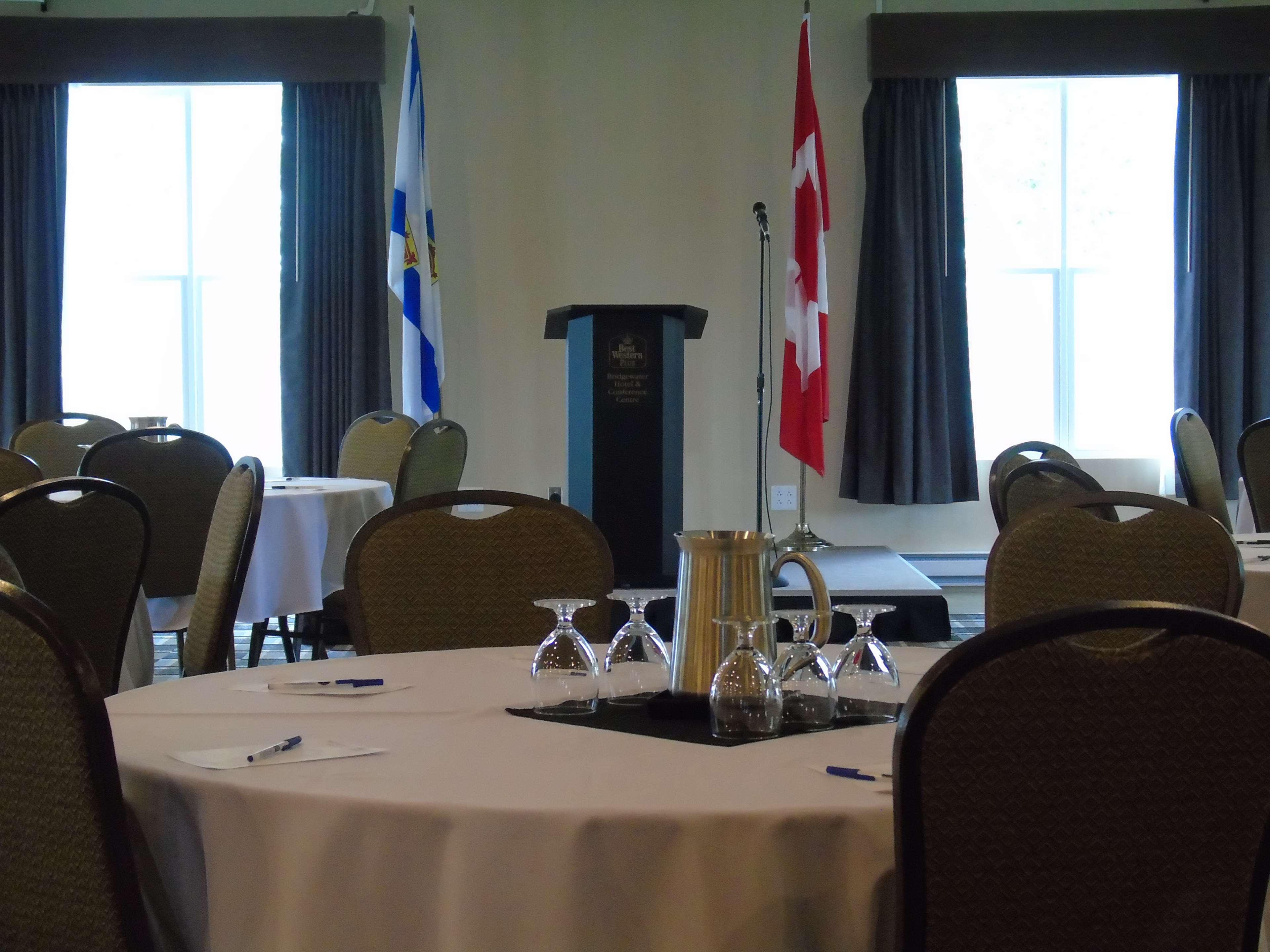 Best Western Plus Bridgewater Hotel & Convention Centre Extérieur photo